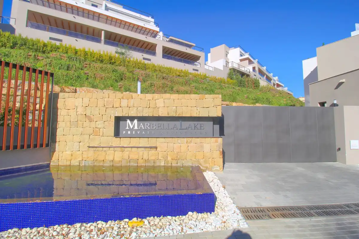 Dúplex amb piscina en venda a Nueva Andalucía, imagen 25