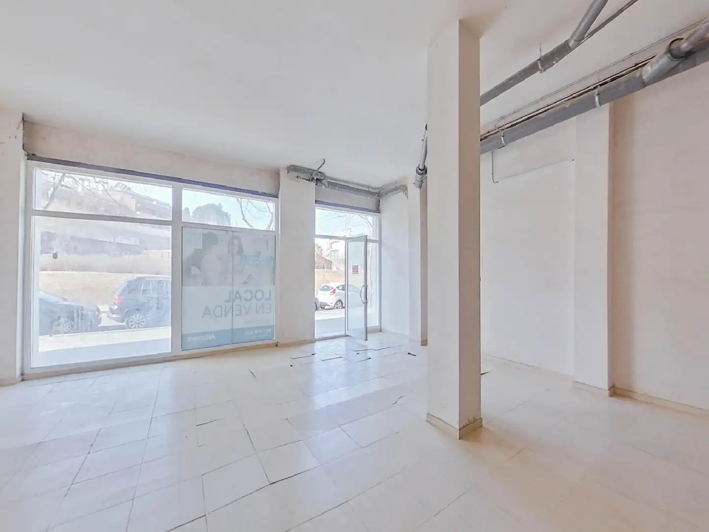 Commercial properties for sale in Manresa