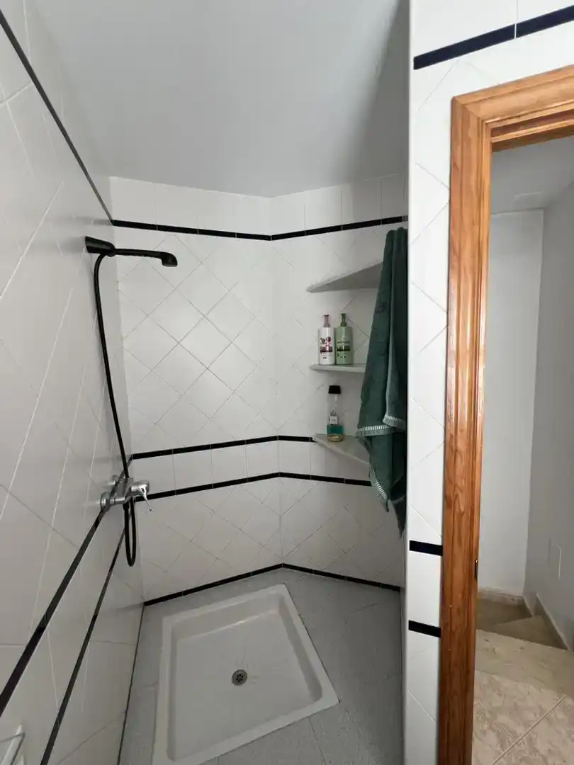 Baño de Piso en venta en Algeciras con Trastero