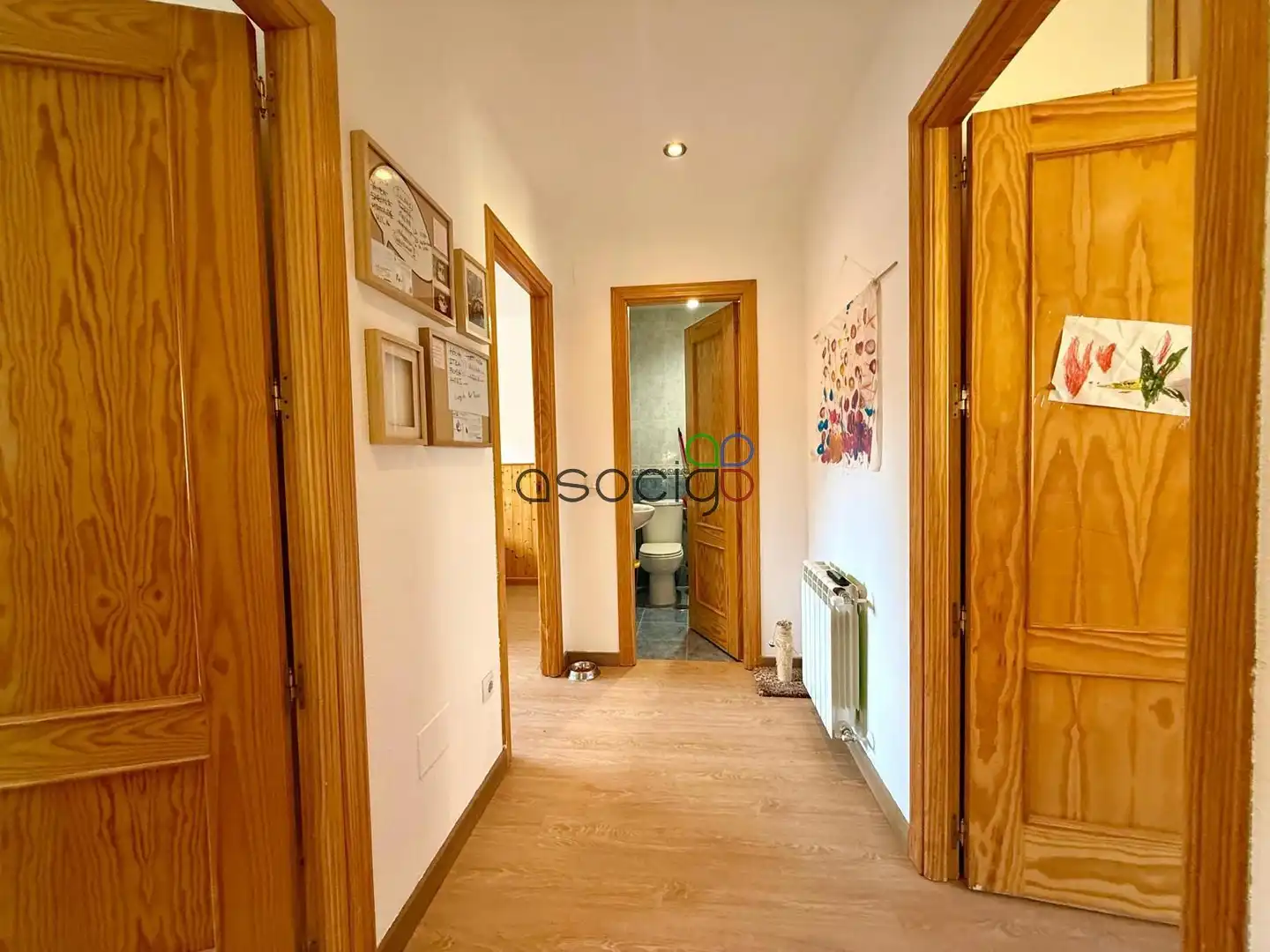 Casa adosada en venta en Chiloeches con Calefacción y Jardín privado