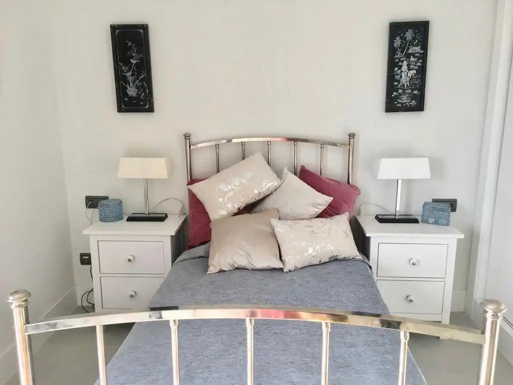 Bedroom of Houses for rent in Estepona  with Air Conditioner, Private garden and Swimming Pool