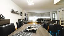 Living room of Flat for sale in Sabadell  with Air Conditioner, Heating and Terrace