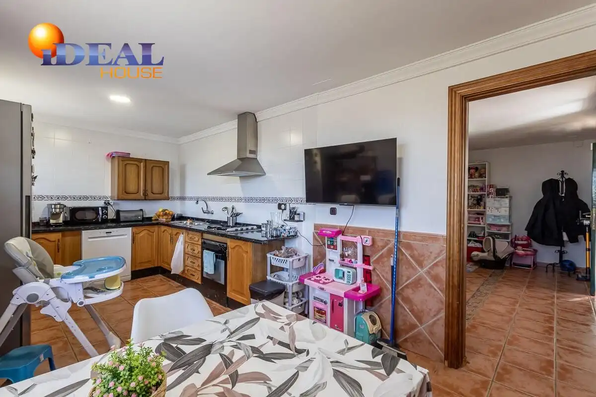 House with garden for sale in Barrio de la Vega, imagen 4
