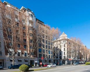 Exterior view of Apartment to rent in  Madrid Capital  with Air Conditioner and Heating