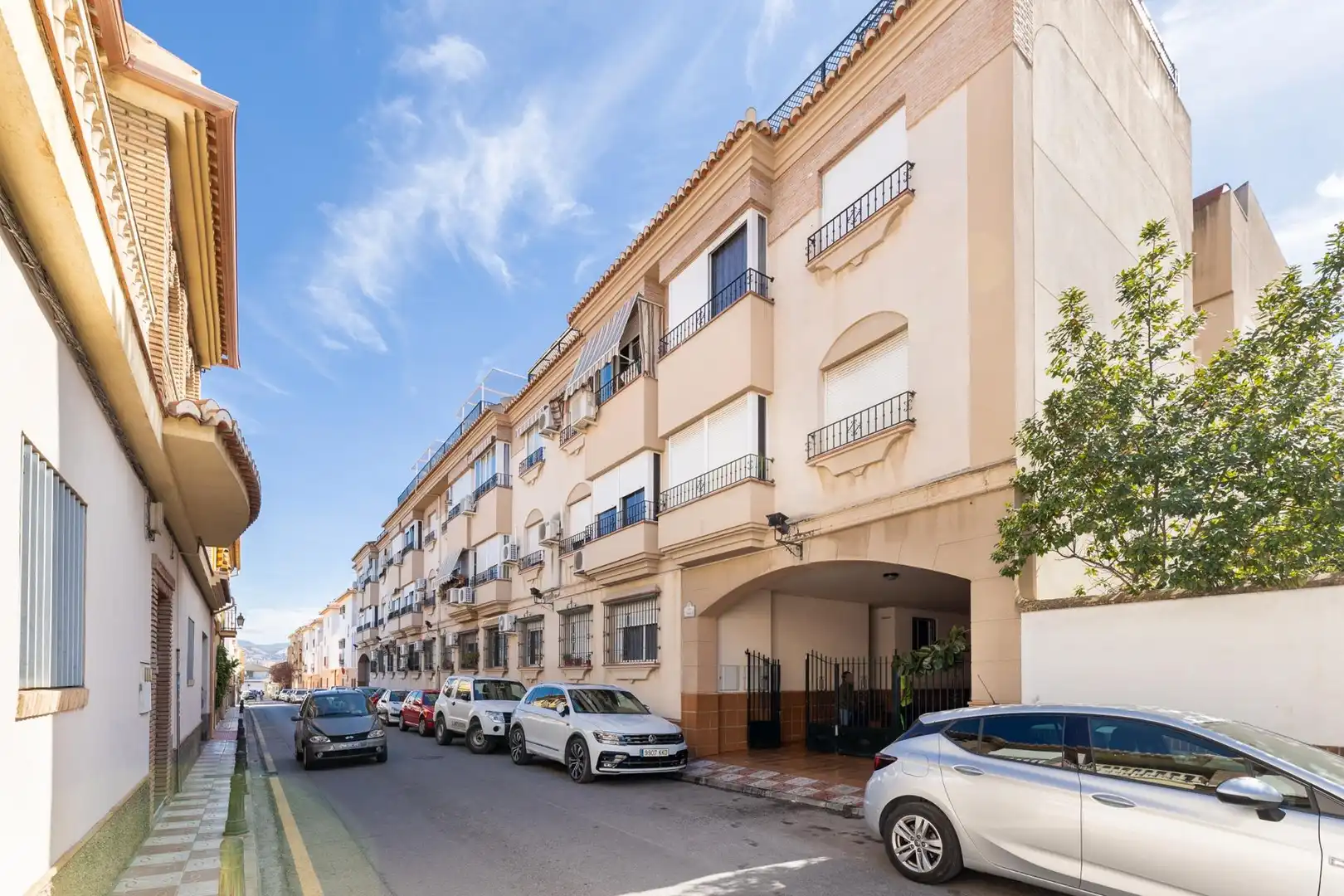 Piso con ascensor en venta en Calle HUELVA