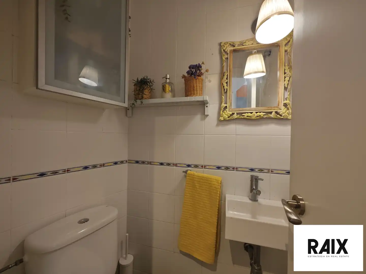 Casa adosada en venta en Carrer Garbi, Viladecavalls