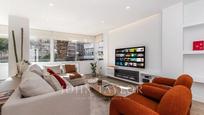 Living room of Flat for sale in  Madrid Capital  with Air Conditioner, Heating and Terrace