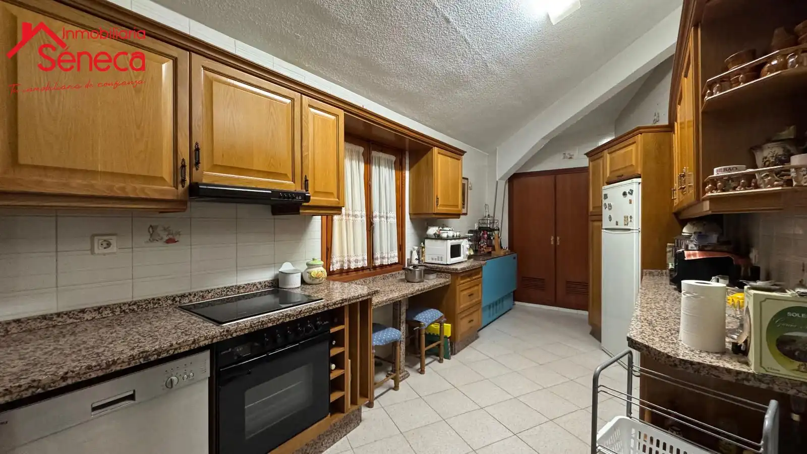 Kitchen of Houses for sale in Córdoba  with Air Conditioner, Heating and Storage room