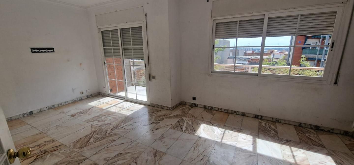 Flat for sale in De La Roureda, La Roureda