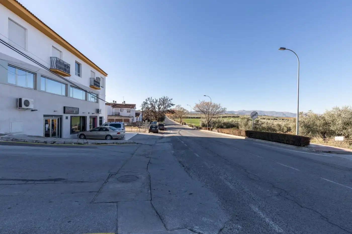 Außenansicht von Wohnung zum Verkauf in Moraleda de Zafayona mit Klimaanlage, Terrasse und Balkon