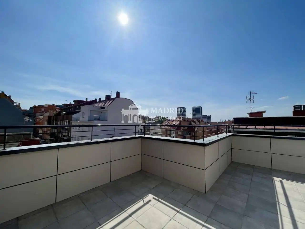 Terraza de Ático de alquiler en Madrid con Aire acondicionado, Calefacción y Terraza