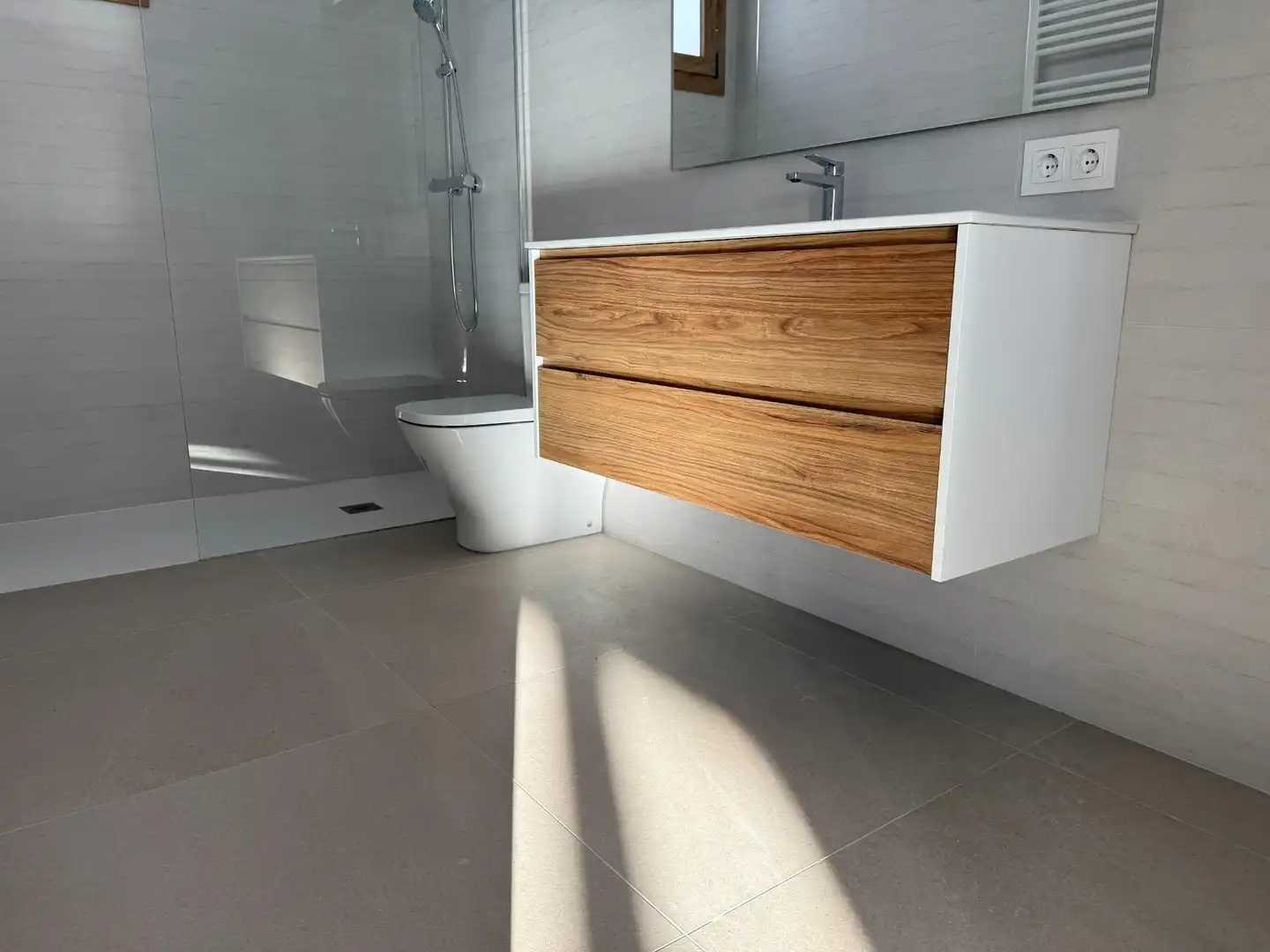 Bathroom of Houses for sale in La Roca del Vallès  with Heating and Private garden