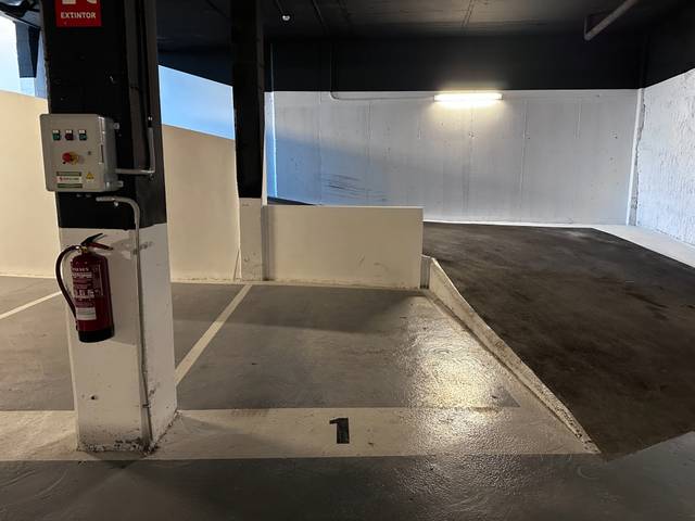 Garaje en Venta en Centre