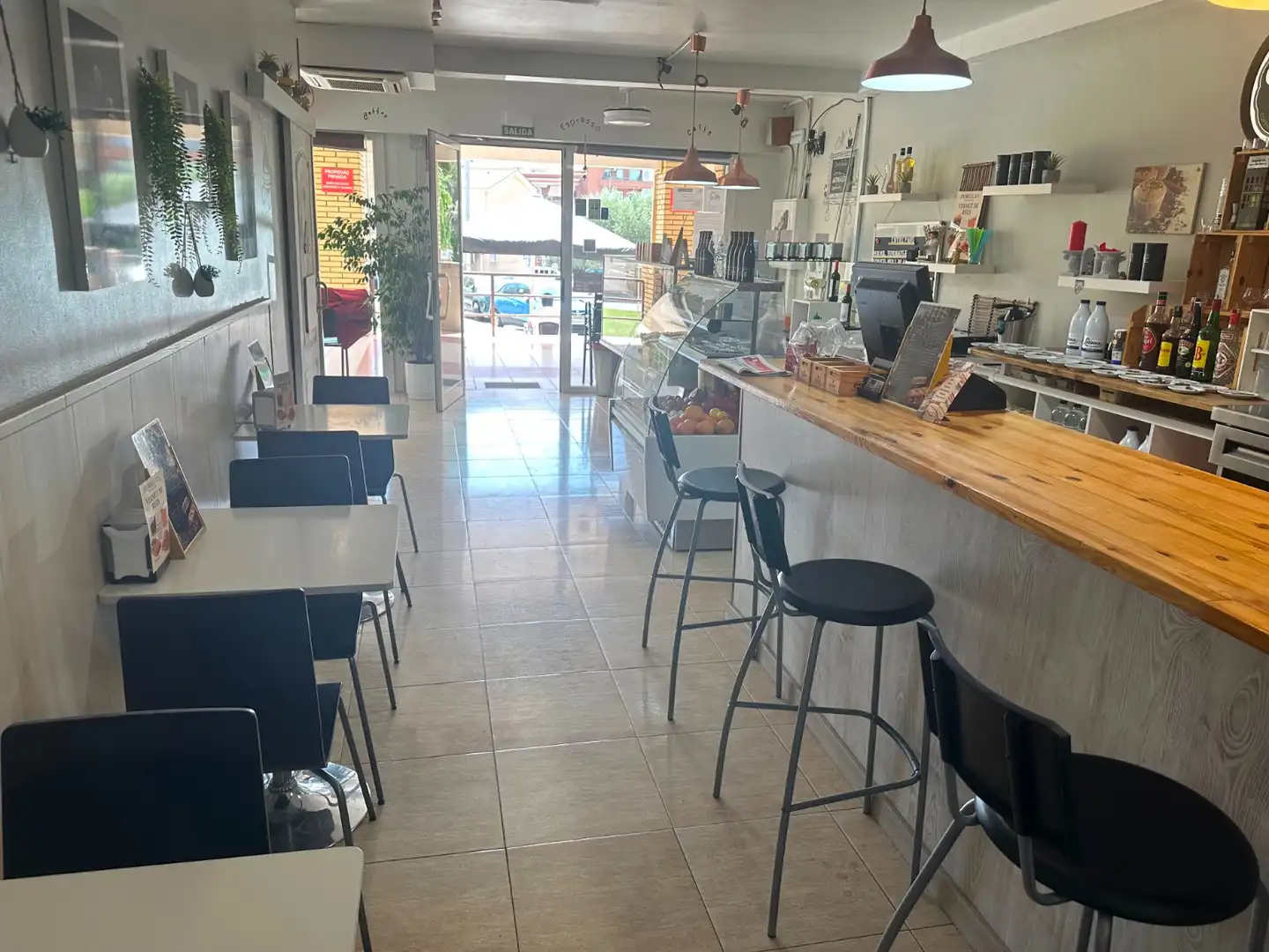 Business premises for transfer in Ca n'Oriol, imagen 30