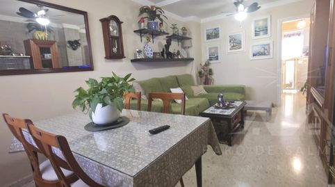 Foto 3 de Casa adosada en venta en Avenida de Rota, Chipiona