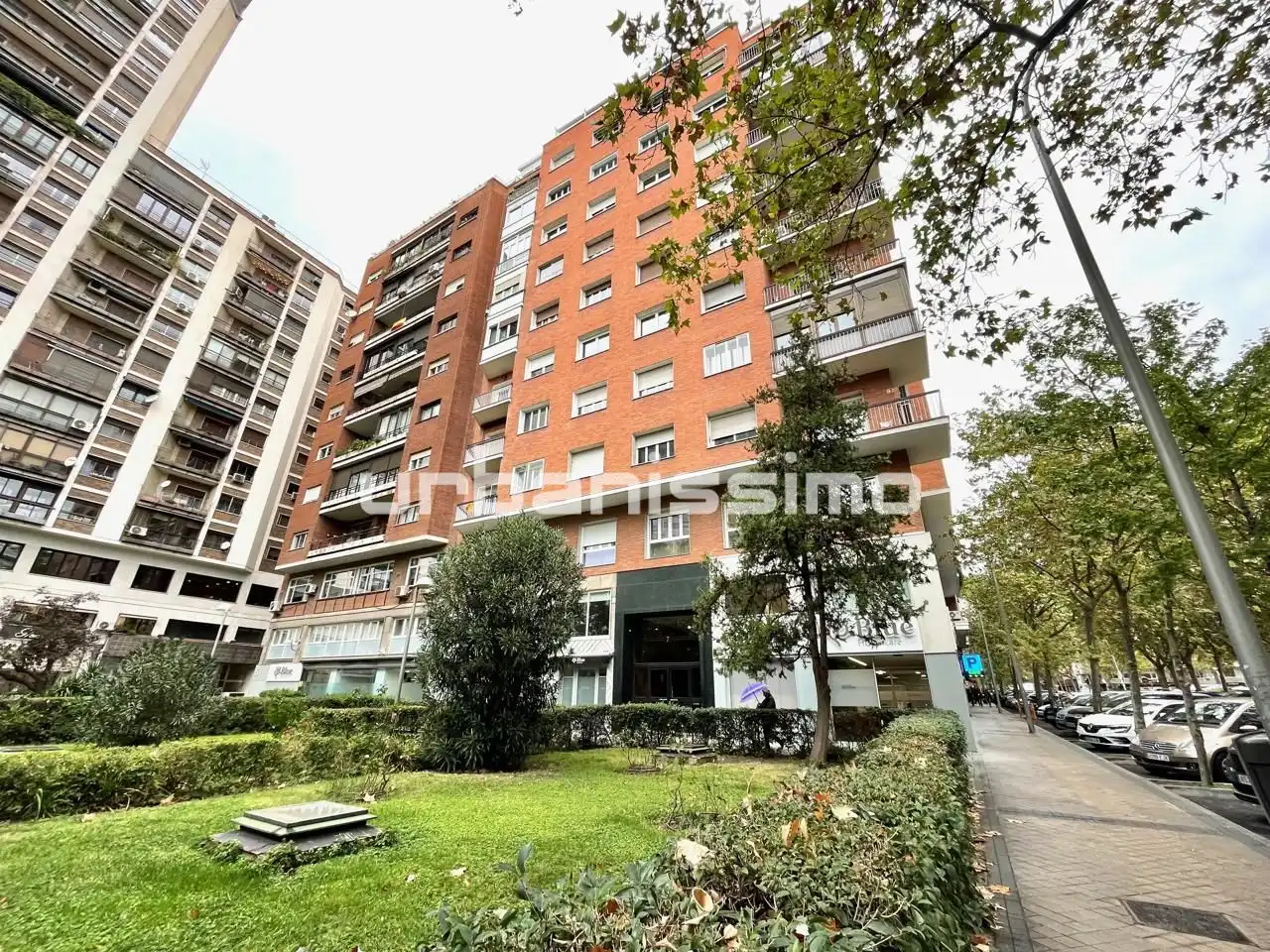 Vista exterior de Apartament de lloguer en Madrid amb Aire condicionat, Calefacció i Moblat