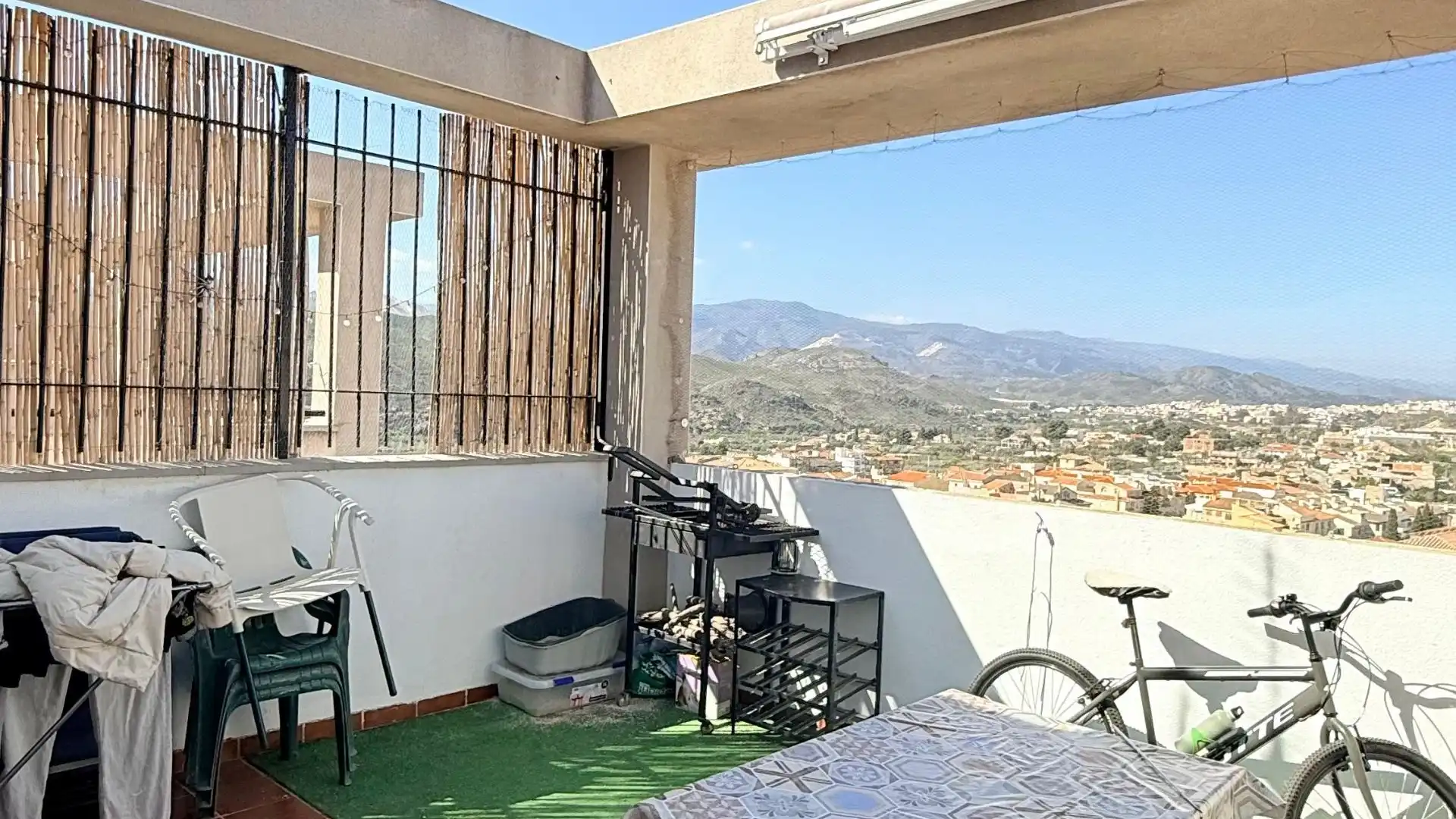 Terraza de Ático en venta en Fines