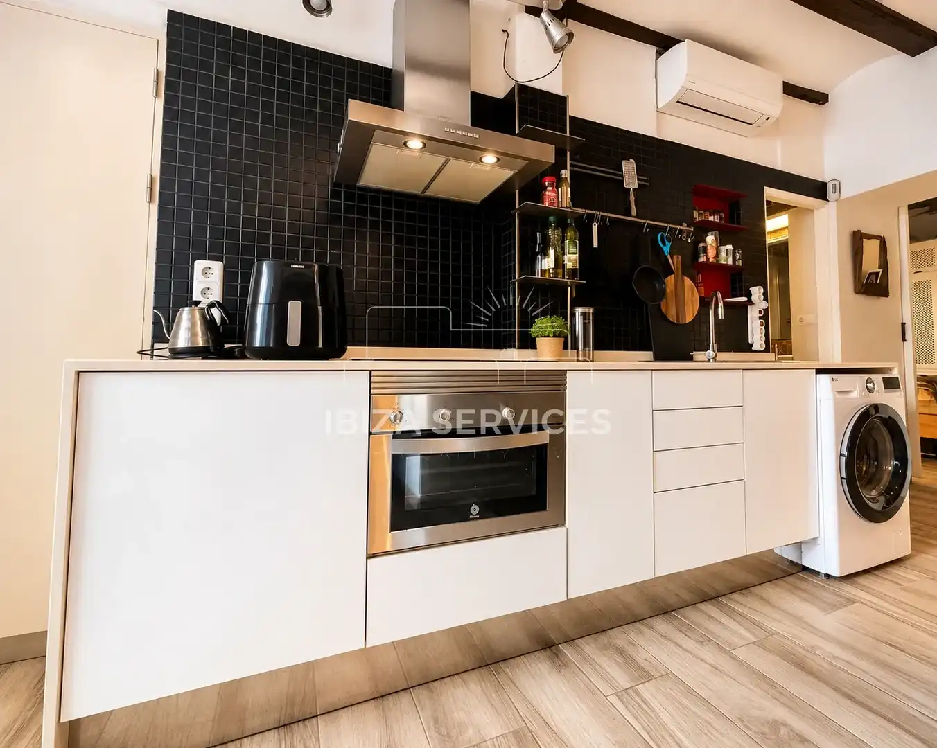 Kitchen of Flat for sale in Eivissa  with Air Conditioner