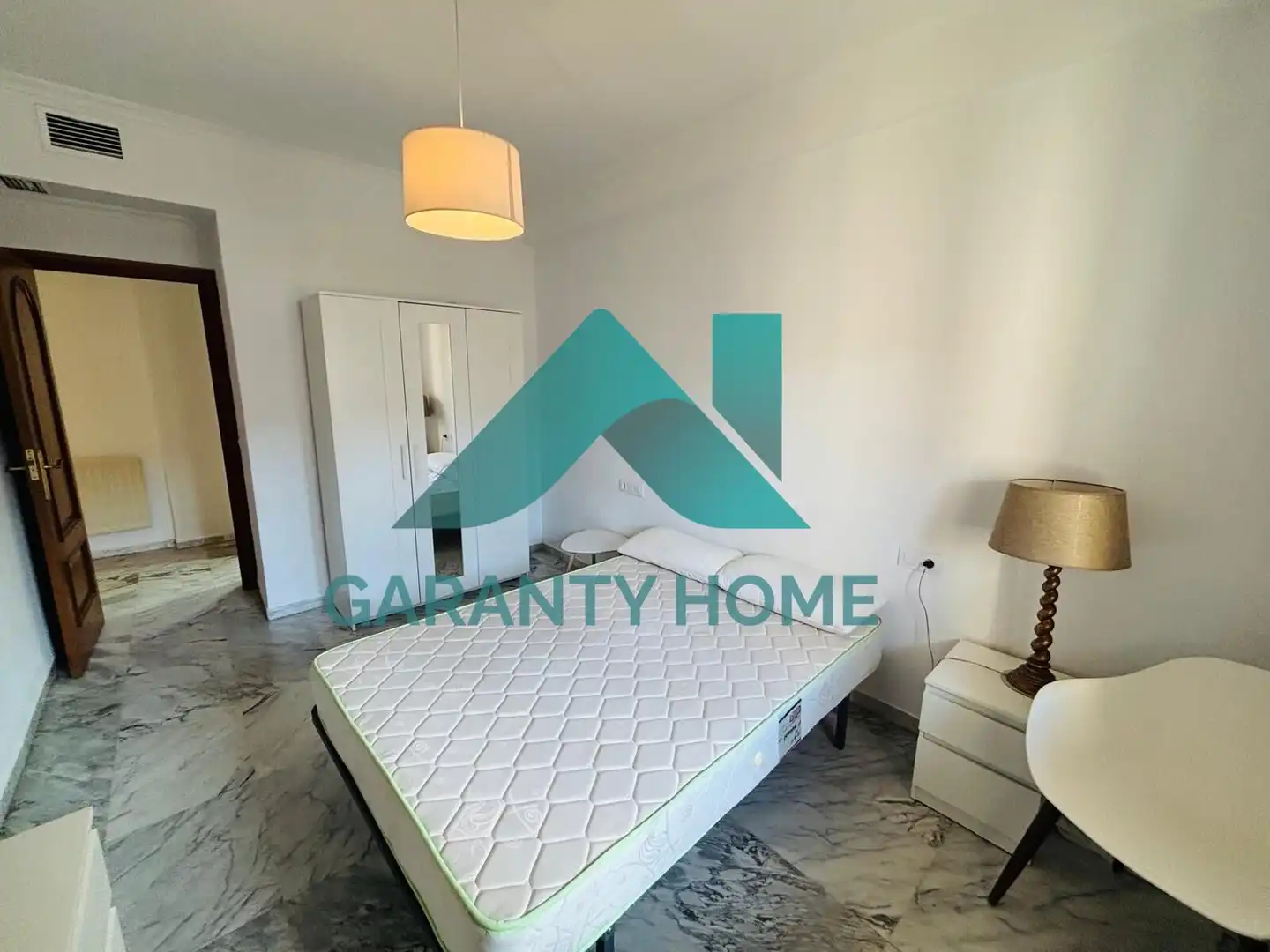 Appartamento con ascensore in affitto a Centro, imagen 18