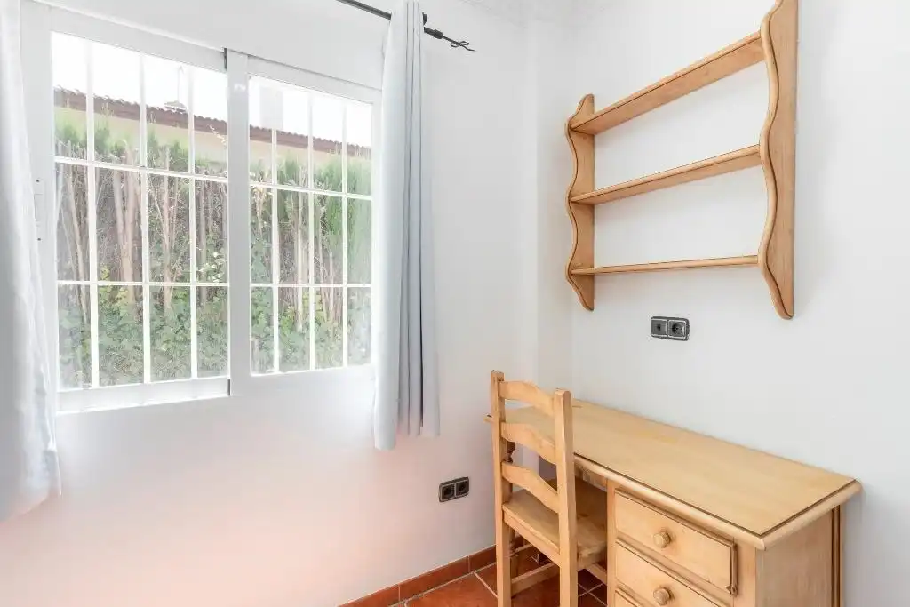 Dormitori de Casa o xalet en venda en Albolote amb Aire condicionat, Balcó i Piscina comunitària