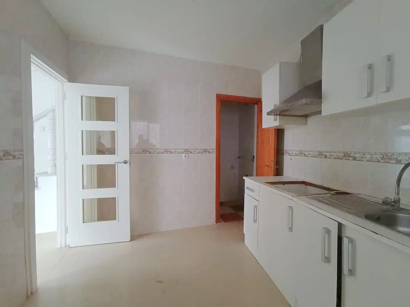 Kitchen of Houses for sale in Almería