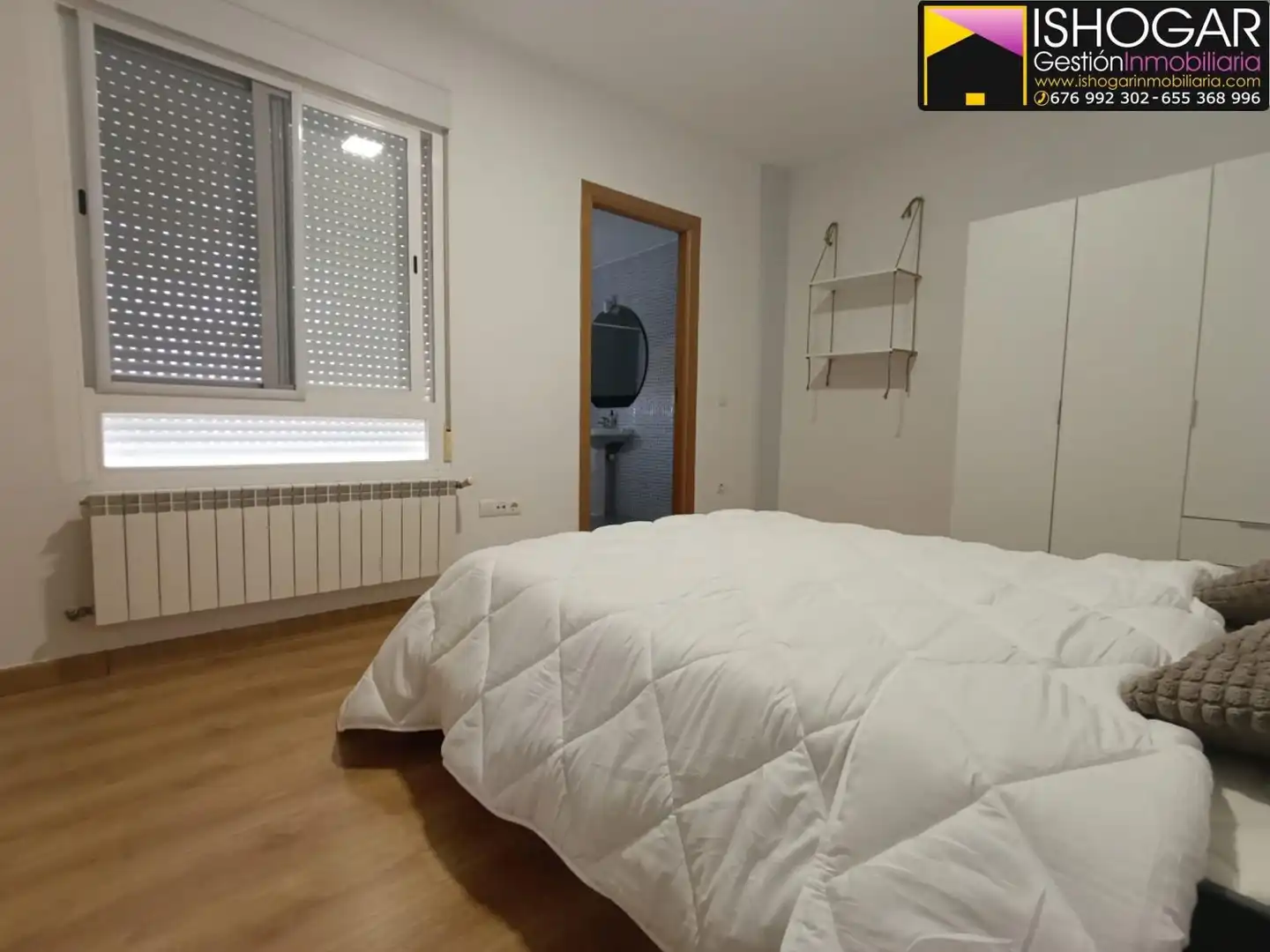 Habitación de Piso de alquiler en Valdepeñas con Aire acondicionado, Calefacción y Amueblado