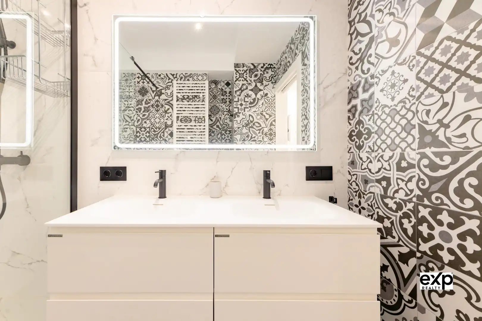 Bany de Apartament de lloguer en Valencia amb Aire condicionat, Calefacció i Terrassa