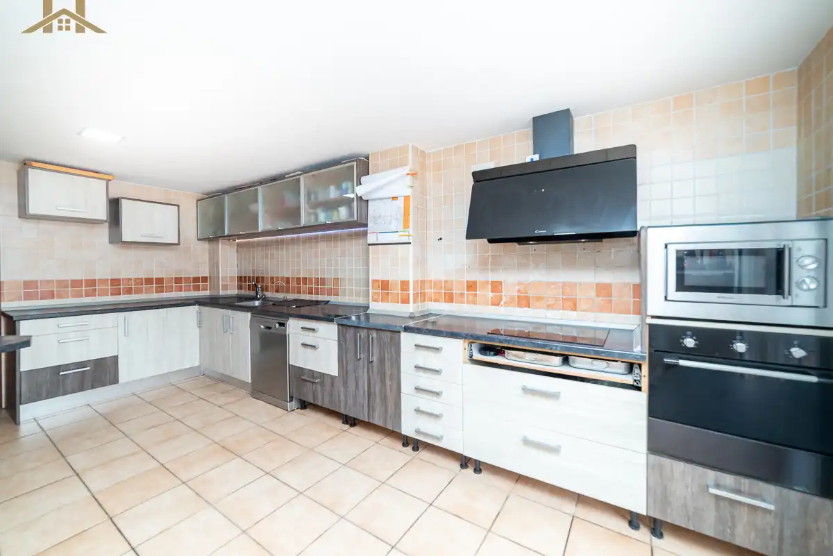 Cocina de Casa adosada en venta en Cubas de la Sagra con Aire acondicionado, Calefacción y Jardín privado