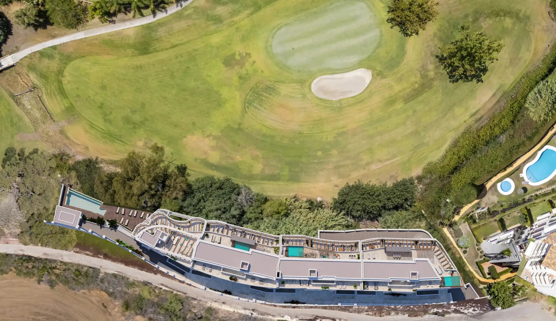 Vista exterior de Dúplex en venta en Marbella con Terraza, Piscina y Piscina comunitaria