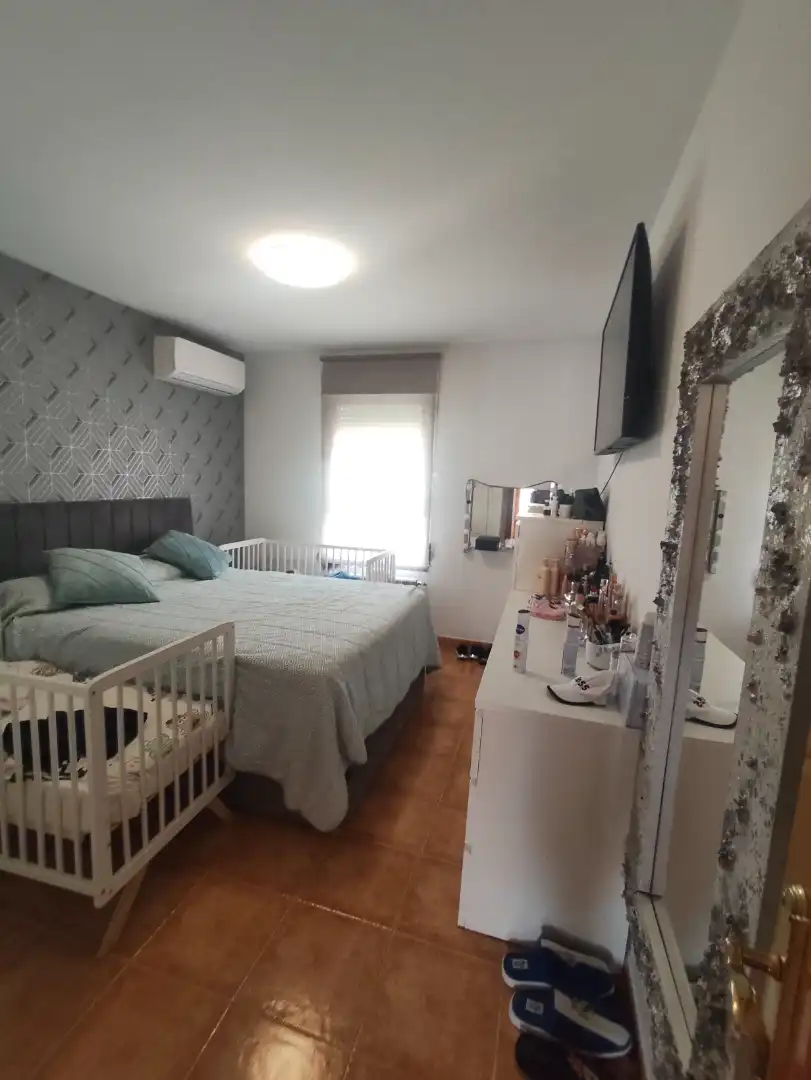 Dormitori de Casa o xalet en venda en Las Ventas de Retamosa amb Aire condicionat, Calefacció i Jardí privat