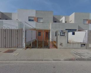 Exterior view of Single-family semi-detached for sale in El Cuervo de Sevilla