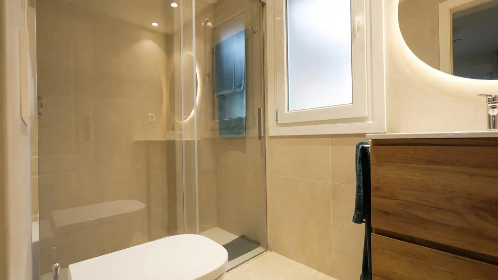 Bathroom of Apartments for sale in Dénia  with Air Conditioner, Heating and Terrace