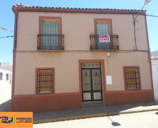 Vista exterior de Casa o xalet en venda en San Carlos del Valle