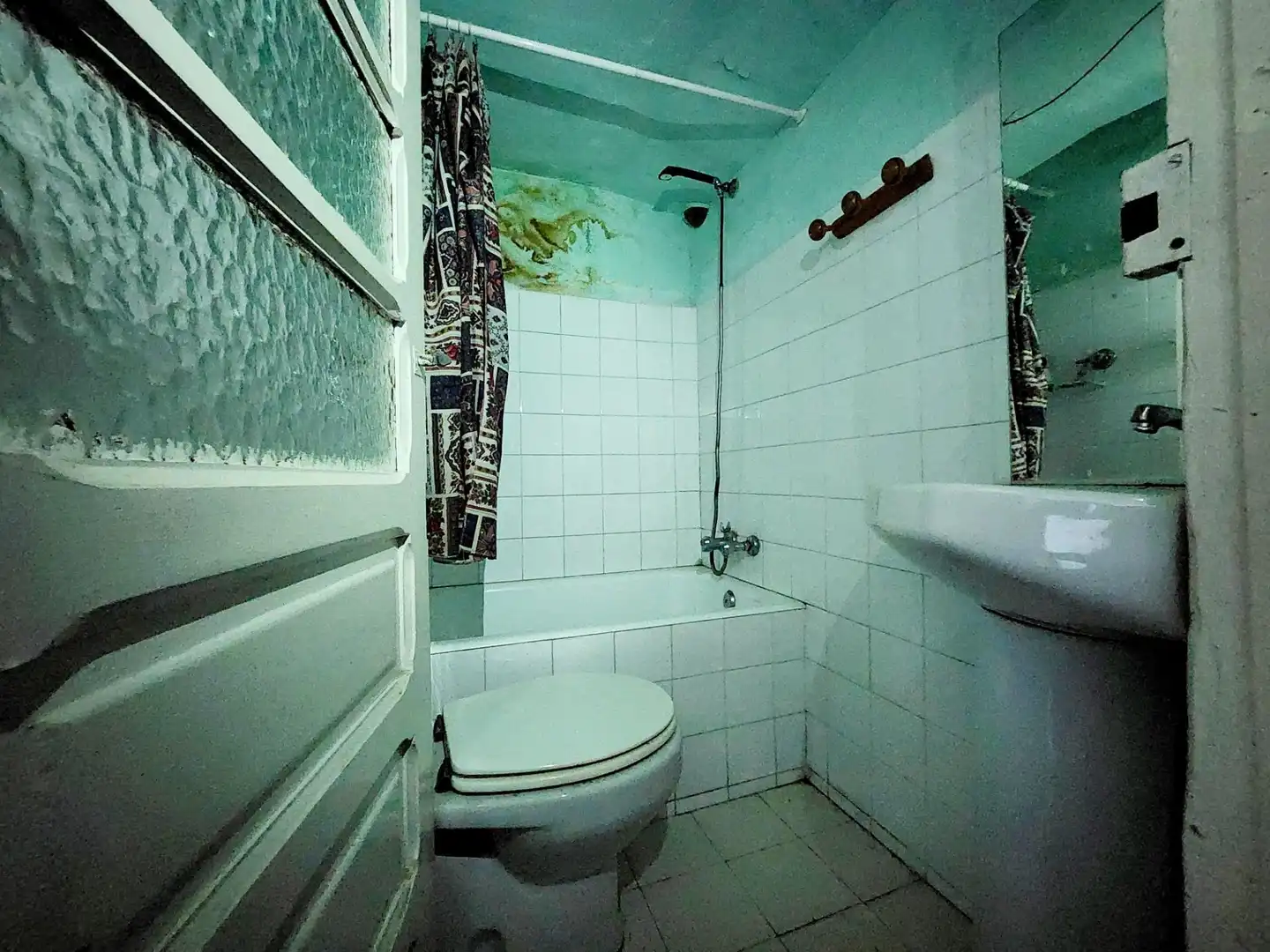 Baño de Edificio en venta en Cangas del Narcea