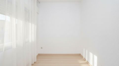 Foto 4 de Piso en venta en Calle Marcel.li Esquius de, Pubilla Cases, L'Hospitalet de Llobregat