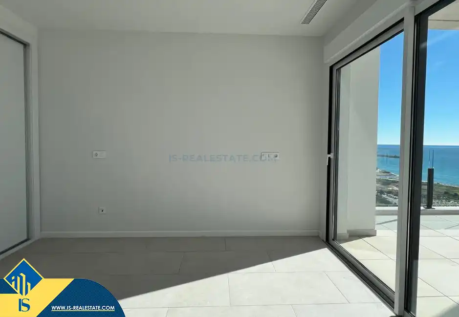 Ático con piscina en venta en Marisol Park - Ortembach - Los Almendros, imagen 13