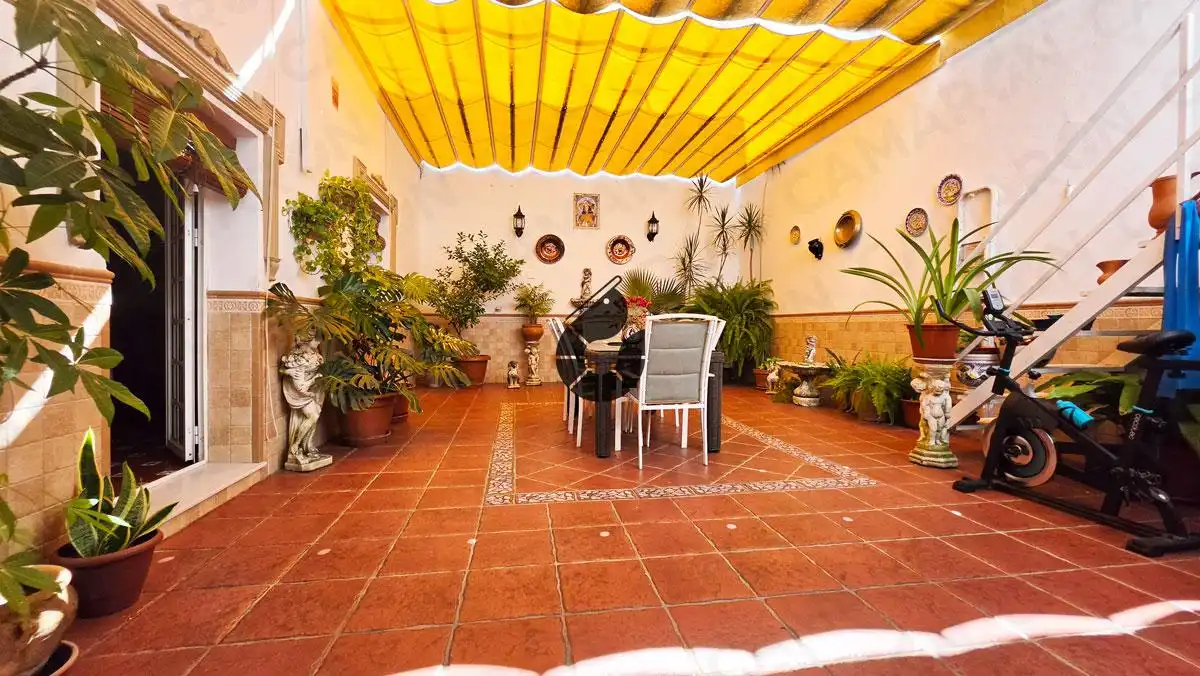 House for sale in La Puebla del Río, imagen 2