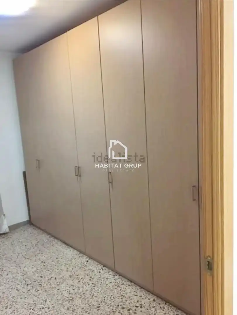 Dormitori de Pis en venda en Tortosa amb Aire condicionat, Calefacció i Terrassa