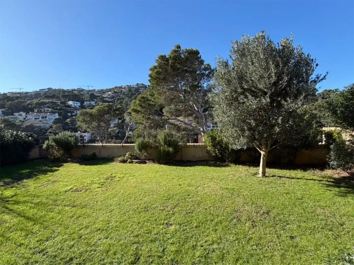 Wohnung zur Miete in Begur mit Klimaanlage und Schwimmbad