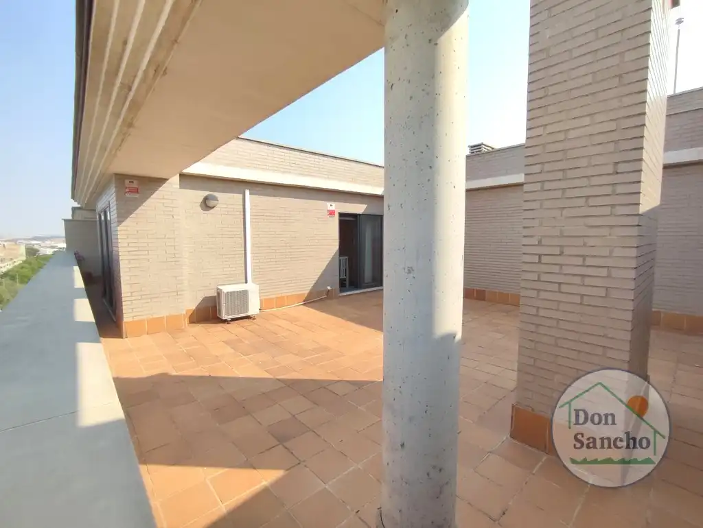 Terrace of Attic for sale in Valladolid  with Air Conditioner, Heating and Terrace