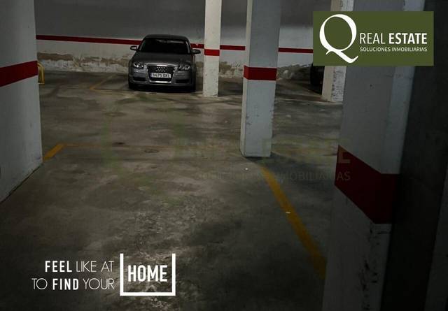 Garaje en Venta en Calle BRITANIA en Alicante Golf