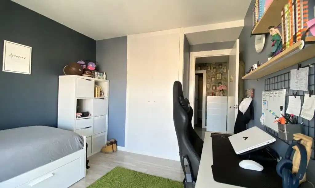 Bedroom of Flat for sale in Leganés  with Air Conditioner, Heating and Terrace