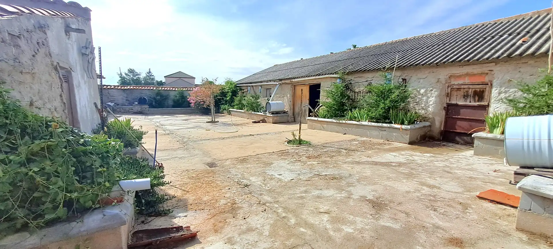 Finca rústica en venta en Labajos con Calefacción, Jardín privado y Trastero