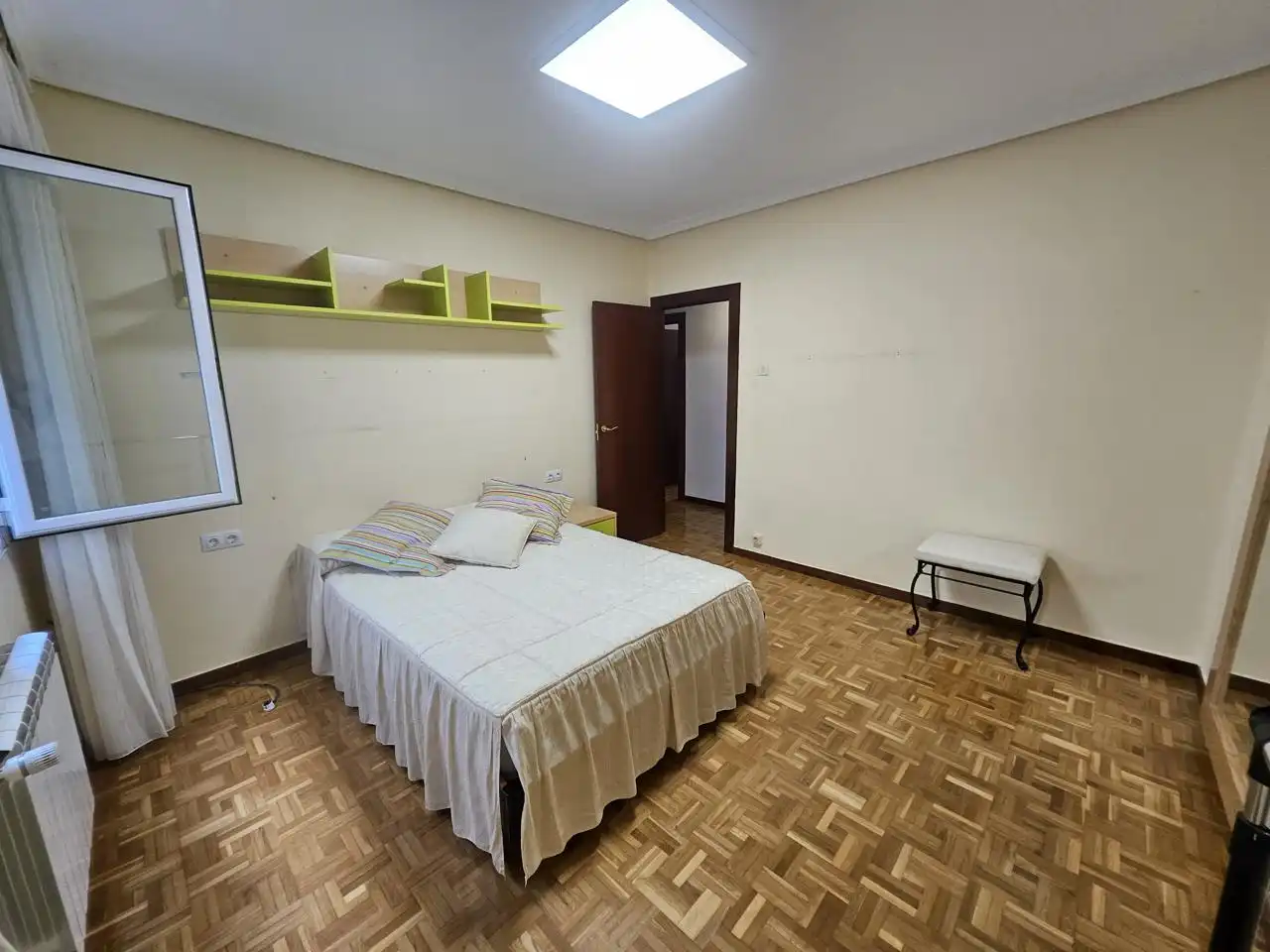 Dormitori de Pis en venda en Burlada / Burlata amb Aire condicionat, Calefacció i Parquet