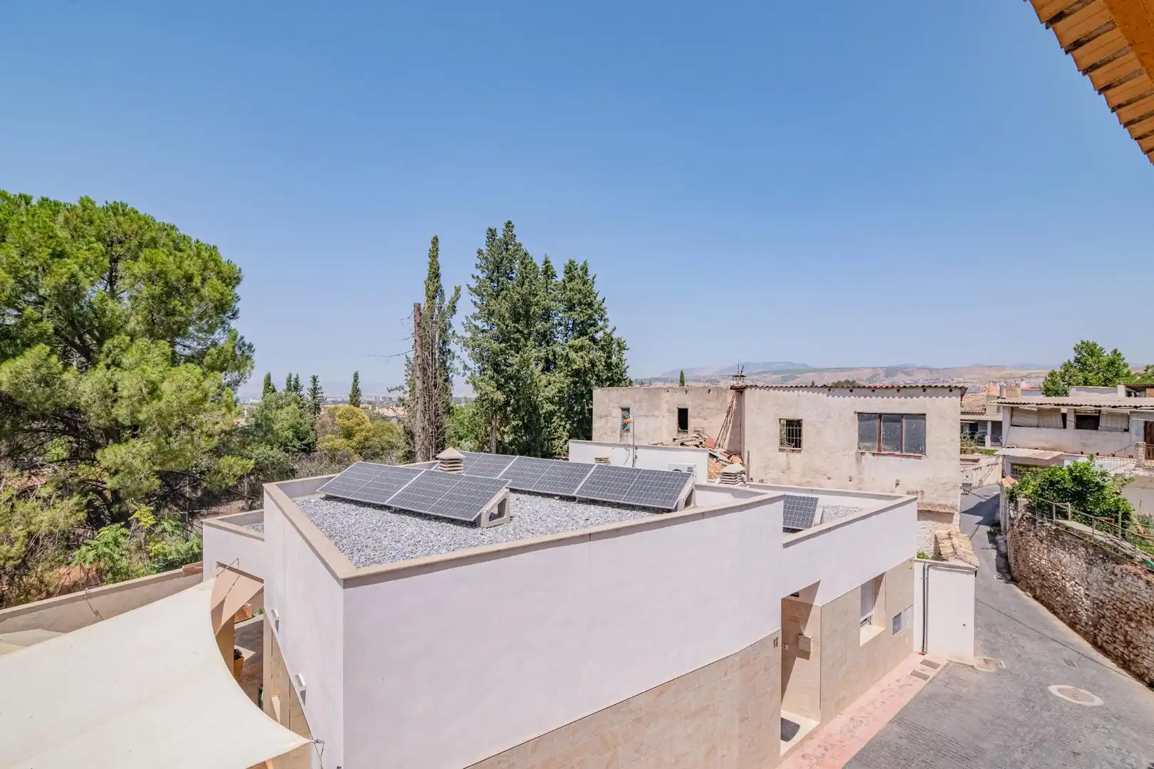 Vista exterior de Piso en venta en La Zubia con Aire acondicionado y Calefacción