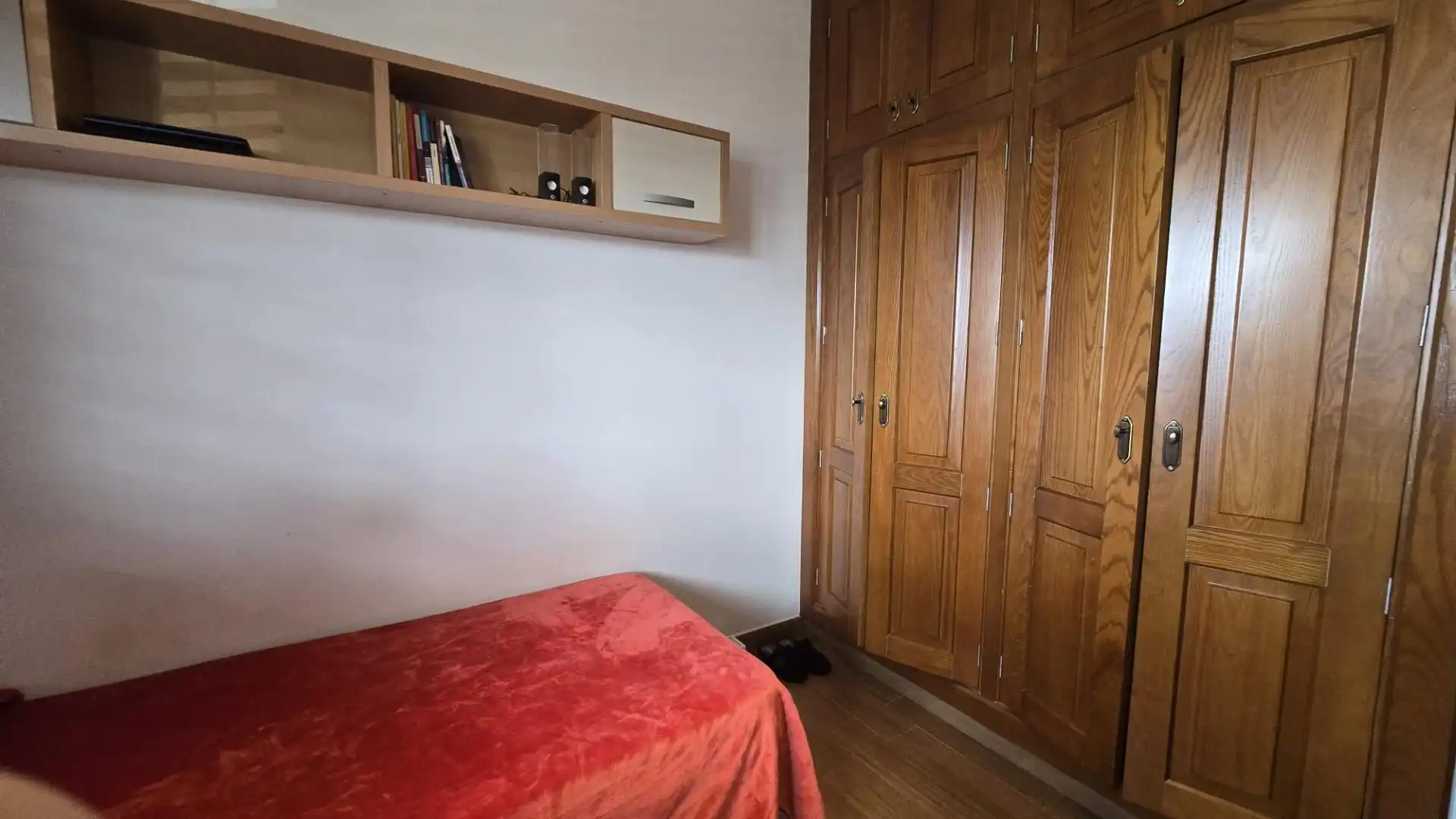 Dormitori de Casa o xalet en venda en Tinajo amb Jardí privat, Terrassa i Traster