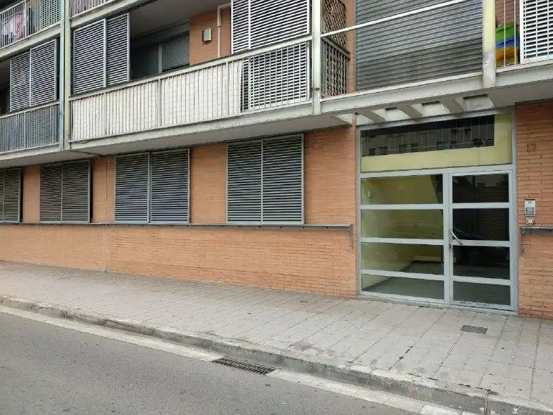 Pis en venda a C/ Jose Agustin Goytisolo, Eixample