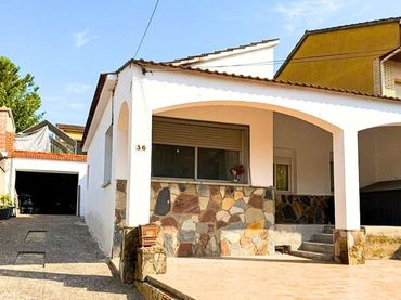 Casa a schiera in vendita a Paseo Passatge del pi