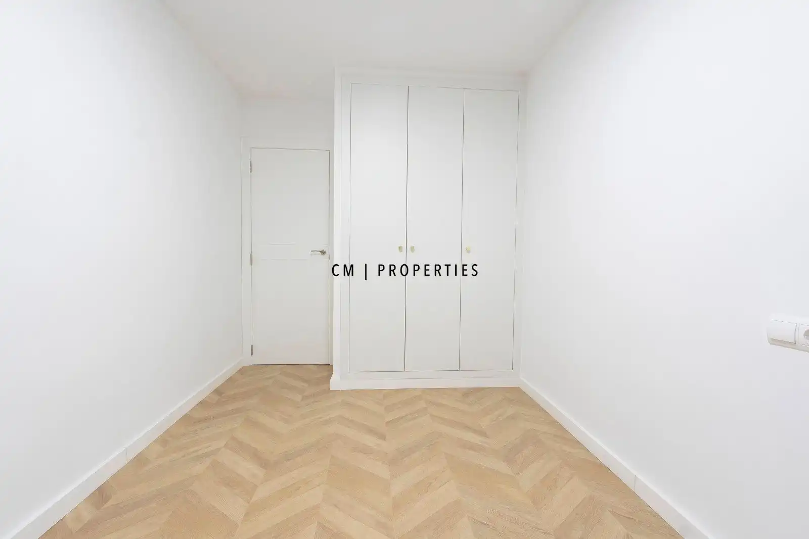Bedroom of Flat for sale in Valencia  with Air Conditioner, Heating and Parquet flooring