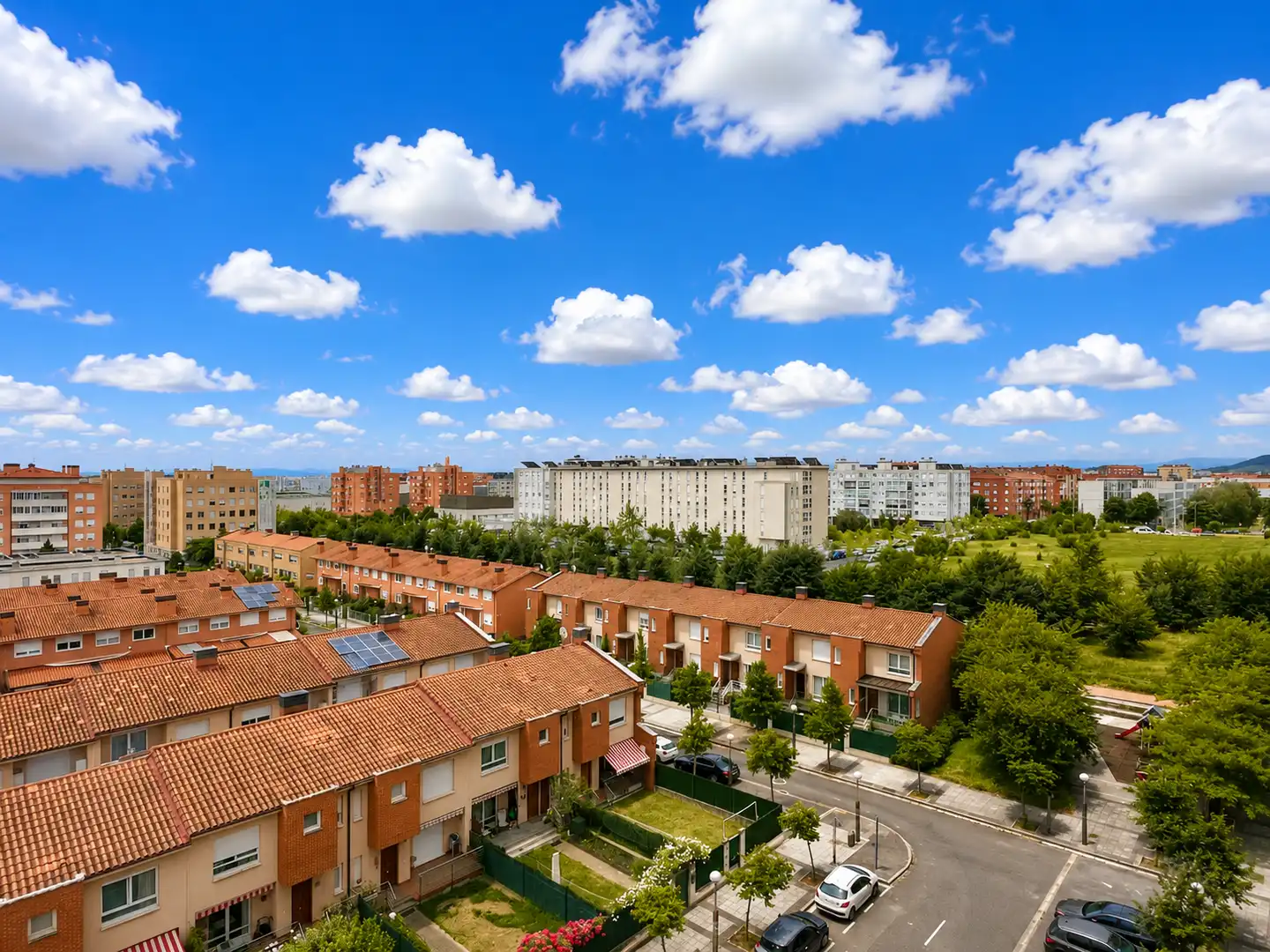 Vista exterior de Ático en venta en Vitoria - Gasteiz con Calefacción, Parquet y Terraza